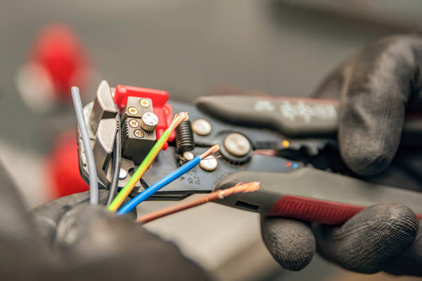 Best Affordable Emergency Electrician  in Two Harbors, MN